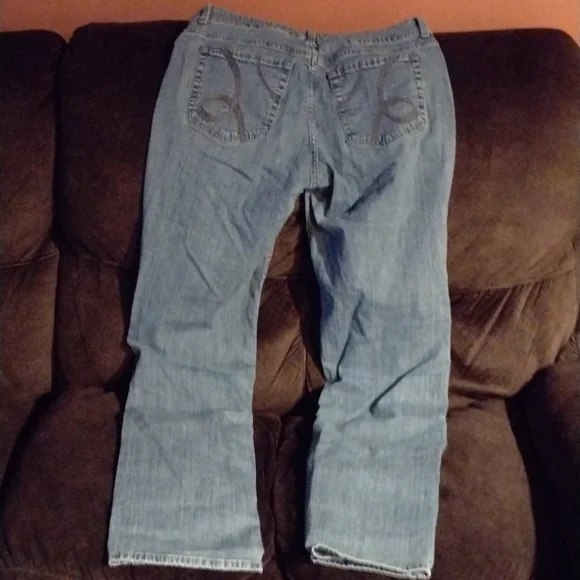 Riders by Lee mid rise straight leg Jeans - Picture 6 of 6